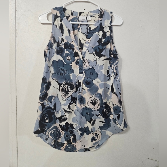 Kenar Tops - Kenar Blue Floral Sleeveless V Neck Blouse!